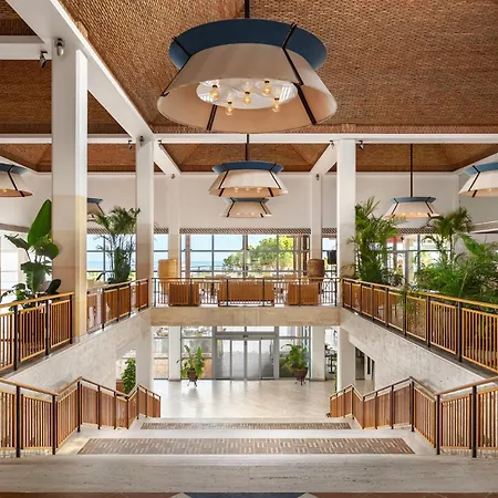 Grande Real Santa Eulalia Resort&hotel