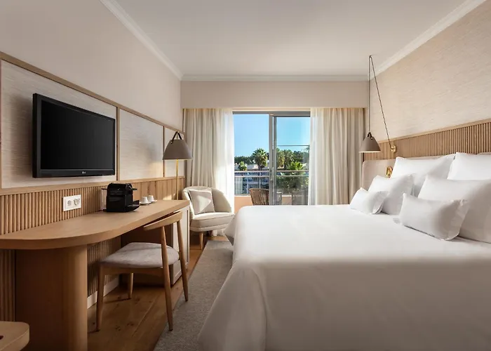 Grande Real Santa Eulalia & Albufeira