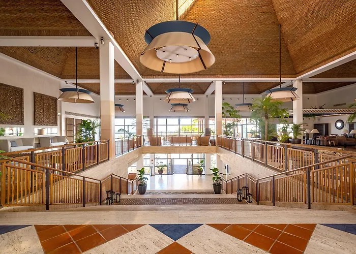 Hotel Grande Real Santa Eulalia & 5*