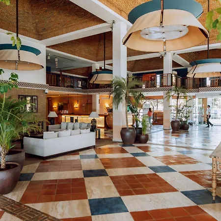 Otel Grande Real Santa Eulalia & Albufeira